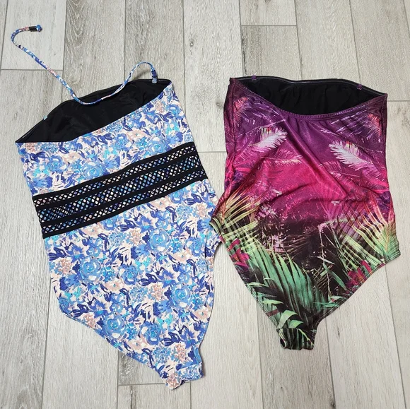2 swim suits one piece - Picture 2 of 4